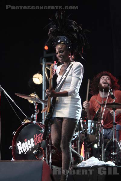 NOISETTES - 2007-08-24 - SAINT CLOUD - Domaine National - Scene de l'Industrie - 